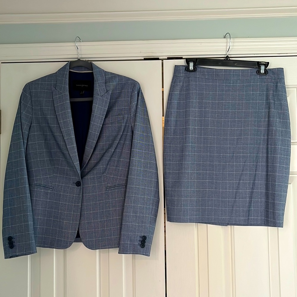 3 pc Womens Plaid suit, Ban Republic blue, jacket, 8 skirt 8, pants Size 10